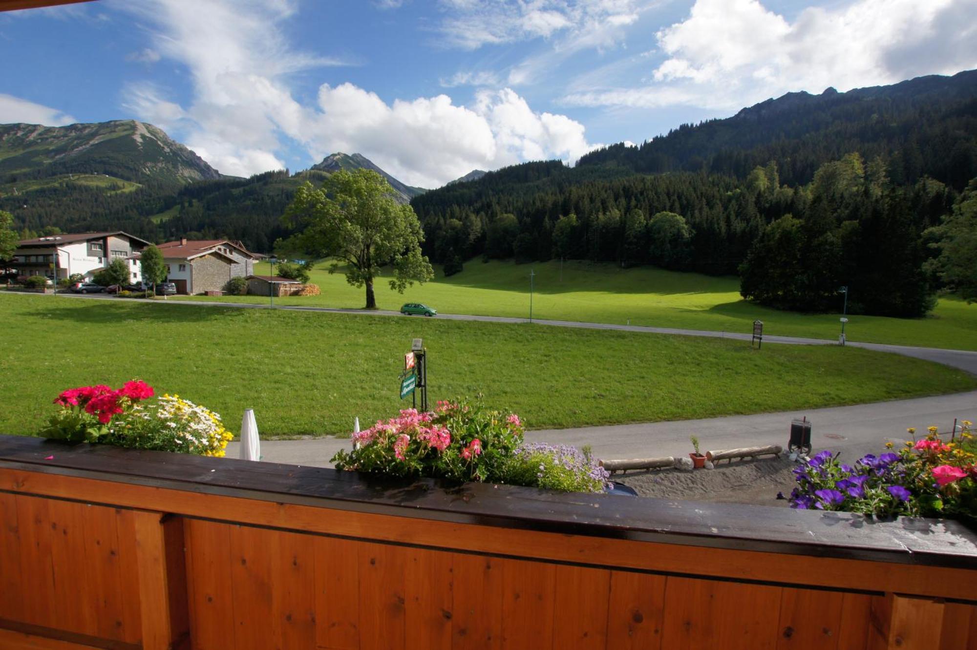 Pension Alpenblick Шаттвальд Экстерьер фото